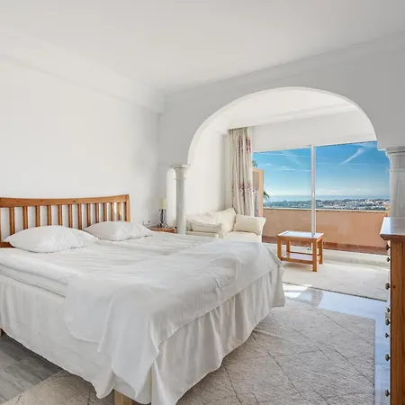 In Magna Apartment Marbella