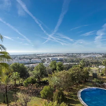 Apartment In Magna Marbella